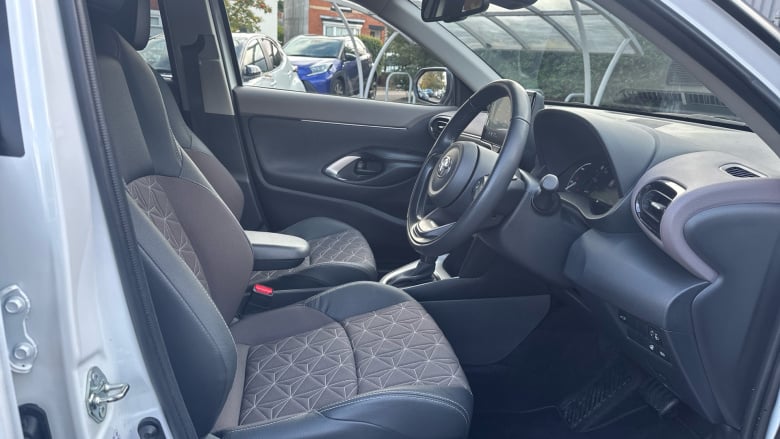 Toyota Yaris Cross 1.5 Hybrid Excel 5dr CVT Hybrid Estate